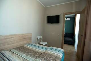 Фото Гостиница Sibgat Apartments Казань Апартаменты с гостиной и 2 спальнями. Вид на реку Казанку и аквапарк "Ривьера" 12 Гостиница Sibgat Apartments Казань Апартаменты с гостиной и 2 спальнями. Вид на реку Казанку и аквапарк "Ривьера"-12